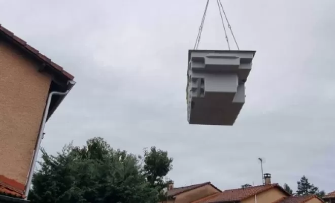 Pose d'une piscine de 10m² à Saint-Bonnet-de-Mure, Saint-Bonnet-de-Mure, Piscines Poséidon